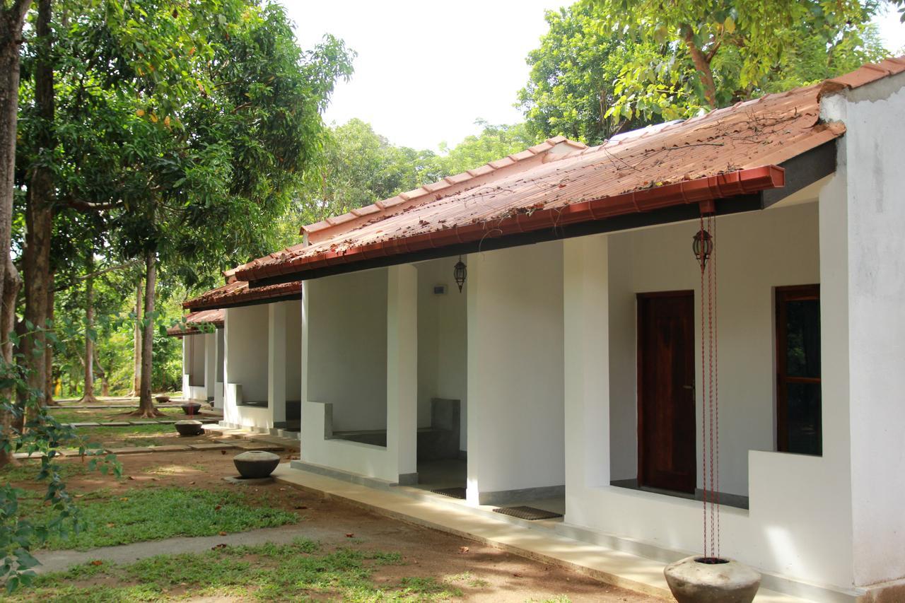 Dambulu Oya Family Park Hotel Dambulla Exterior foto